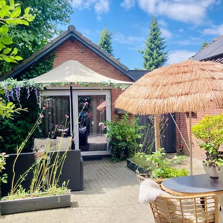 Het Roerhofje Couette-café 4*